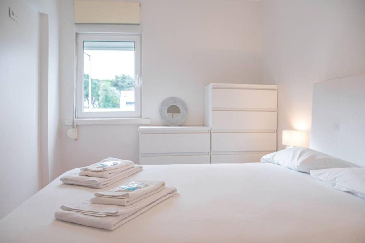 Peaceful And Serene 3 Bedroom In Apartment Lisbon